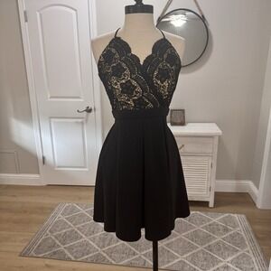 FRANCESCA'S Black Fit & Flare Dress XS Black Beige Lace Bodice‎ Lined #I